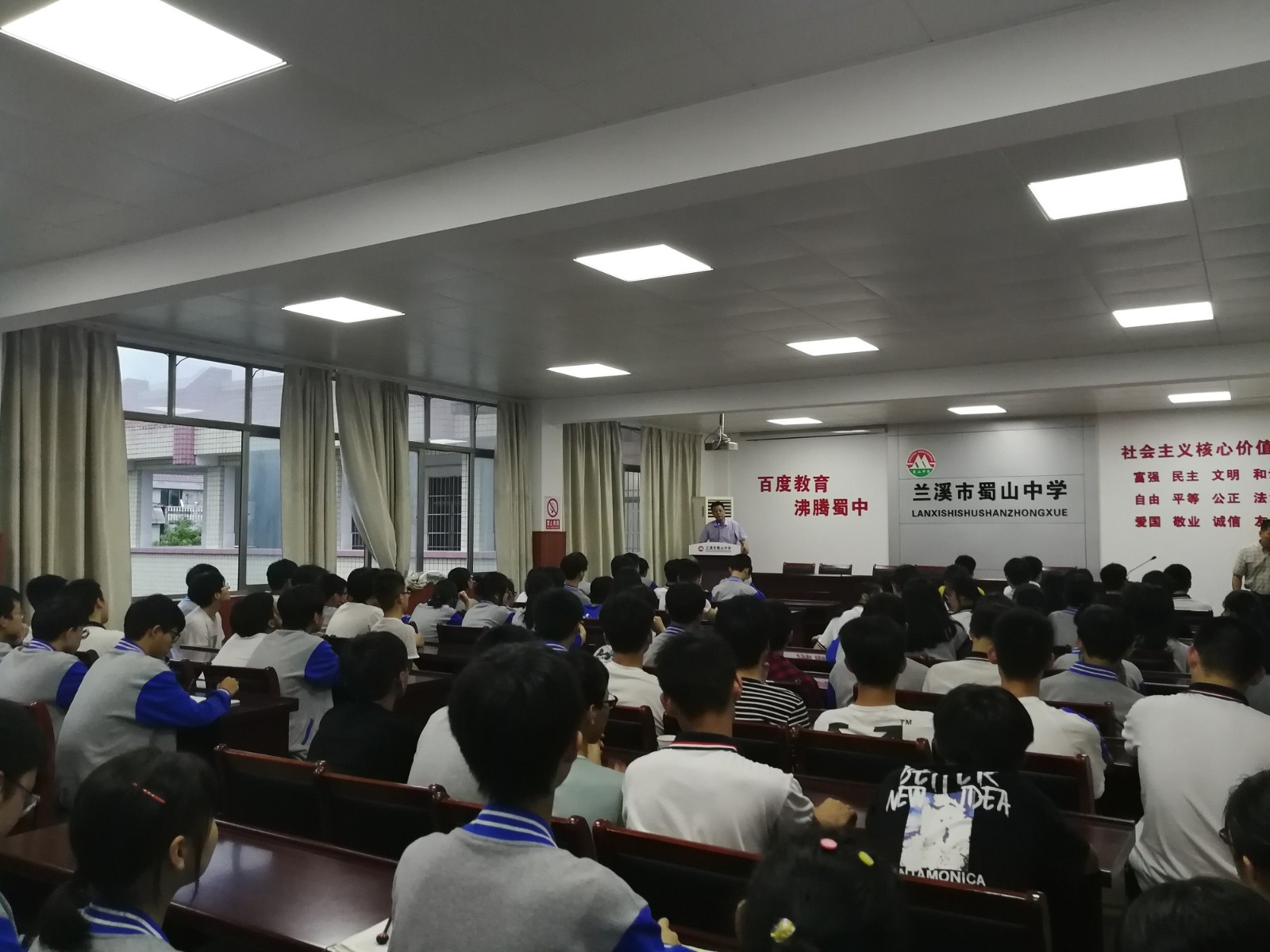 1558058717575122.jpg IMG_20190516_183503.jpg